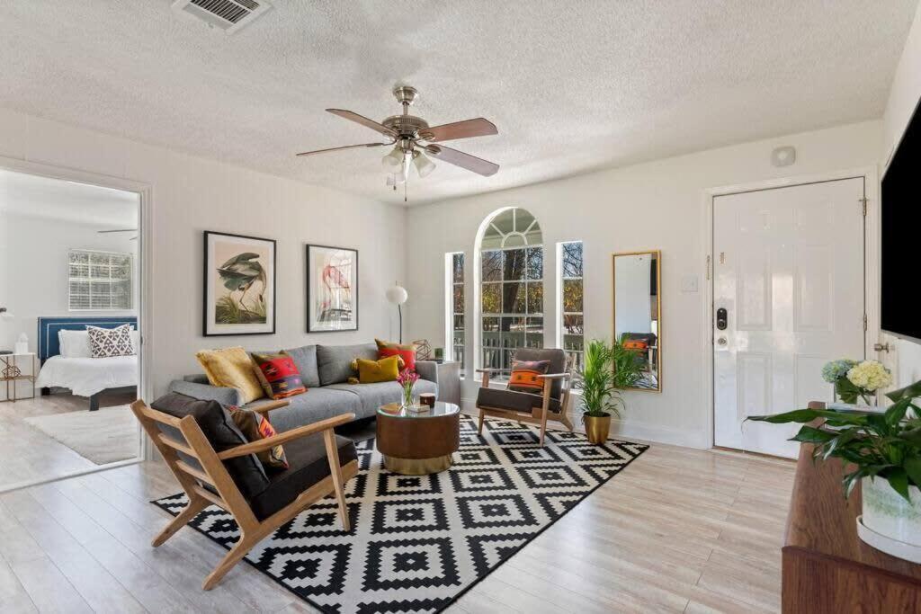 Charming East Side Bungalow Austin Exterior foto